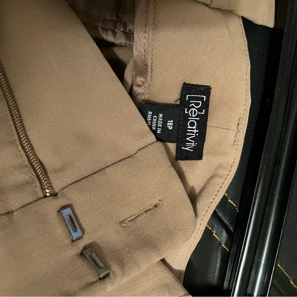 Relativity Women's Wide Leg Pants - Tan